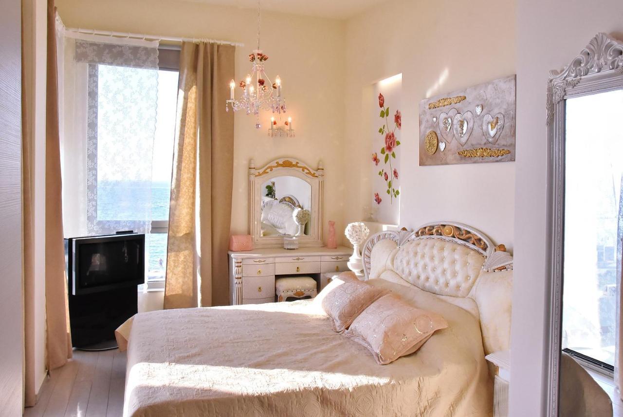 Sea View Beachfront Villa Maria Gouves Bagian luar foto